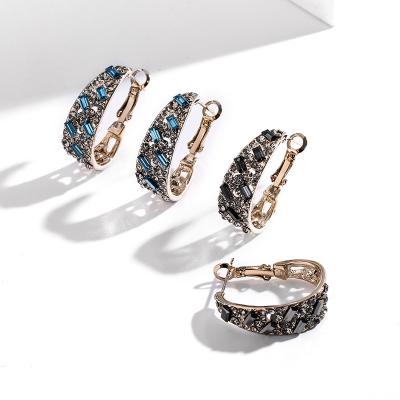 China Non allergic luxury vintage fashion huggie circle baroque crystal earrings for sale