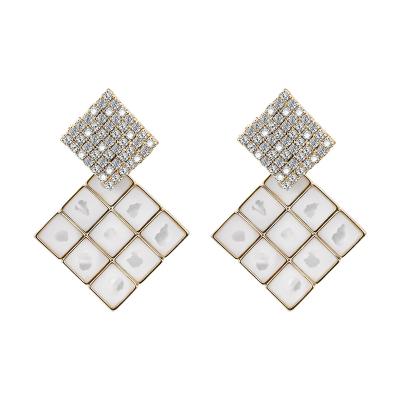 China 2021 Winter Non Allergic Fashionable Geometric Rhombus Gold Plated Zircon Stud And Clip On Earrings For Women for sale