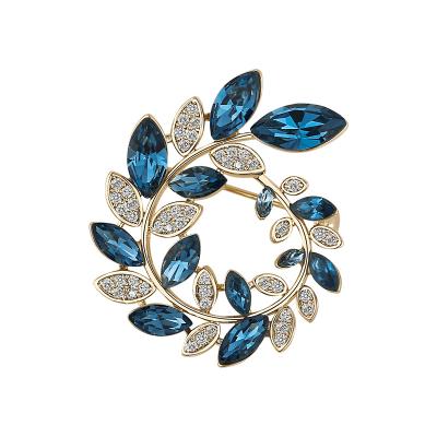 China Wholesale Fashion Handmade Safety Pin Brooch Gold Plated Crystal Zircon Brooches and Blue Brass Pins for Dresses for sale