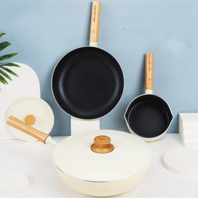 China Viable instant sale product 3pcs die casting non stick induction fry pan set non stick cookware set cooking pot set for sale