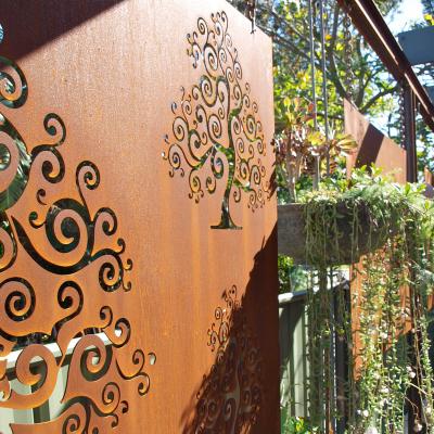 China Easily Assembled Made In China Garden Fence Processing Customized Corten Steel Screen for sale