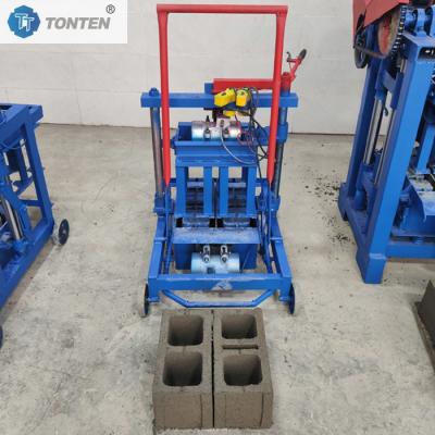 China Hollow Paving Brick Making Machine Hydraulic Pressure Brick Machine Construction for sale