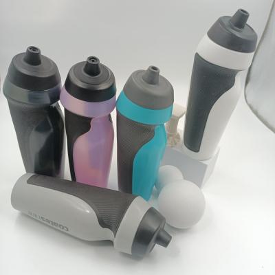 China Sustainable Wholesale Plastic Sports Bottles for sale