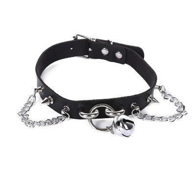 China New Fashion Color Rivet Reflective Solid Comfort Classic Stocked Leather Dog Cat Collar With Bell for sale