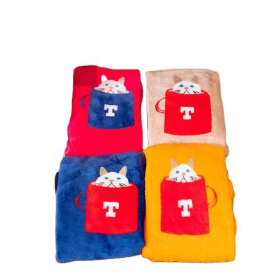 China Wholesale Soft Warm Cute Dog Cartoon Pet Bed Mat Japanese Stocked Dog Blanket For Pets for sale