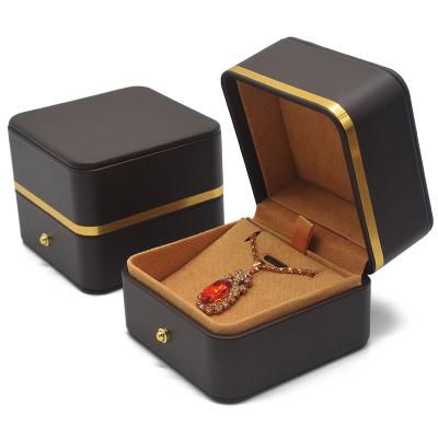 China 100% Handmade Earring Box Jewelry Gift Box Bangle Bracelet Organizers Storage Case For Earring Pendants for sale