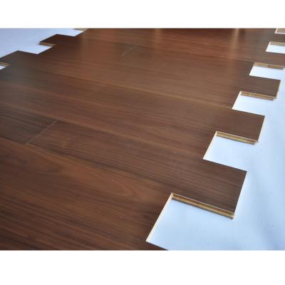 China Modern American Hardwood Timber Walnut Flooring Smooth Walnut Engineered Wood Flooring for sale