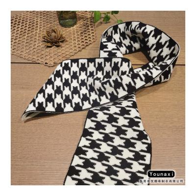 China Classic Houndstooth Cashmere Long Scarf Warm Men and Women's Same Wool Tassel Plaid Scarf All-Matching Wool for sale