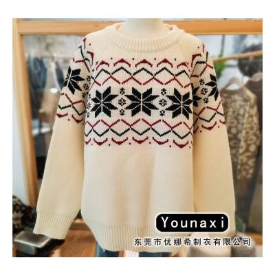 China Round neck loose and lazy sweater thickened parride and winter wear outer Korean snowflake Christmas style pullover for women for sale