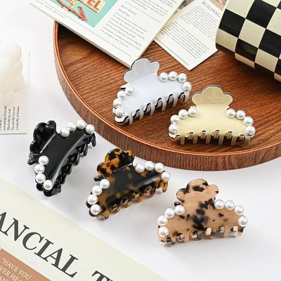 China Modify and retain the colorimetric acetic acid hair clip of your hair clip women fashion pearl hair clip for sale