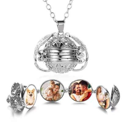 China FASHIONABLE Retro Photo Multilayer Pendant Fashion Necklace Box Photo Pendant Necklace for sale