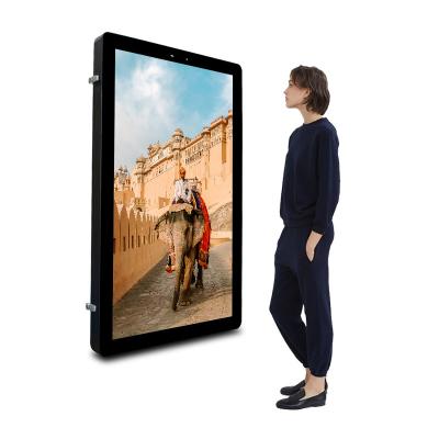 China 86 Inch Outdoor Wall Mounted Waterproof Digital Signage And Display 2000 Nits Ip65 Electronic Touch Screen LCD Outdoor Commercial Monitors for sale