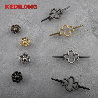 China Modern Factory direct selling modern minimalist flower-shaped golden handle cabinet wardrobe drawer dressing table knob Factory direct for sale