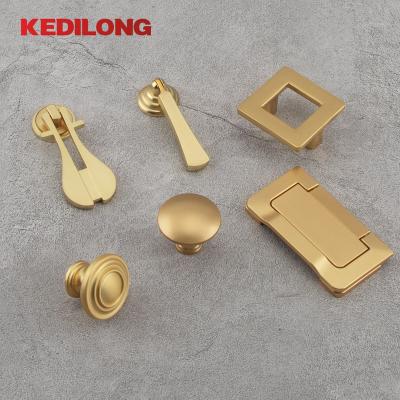 China Luxury Simple Modern Wardrobe Zinc Alloy Drawer Knob Sideboard Handle Gold Hardware Furniture Handle for sale