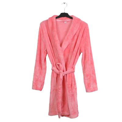 China Flannel bath pajamas warm sleepwear colorful long robe QUICK DRY super fleece long wowen robe for sale