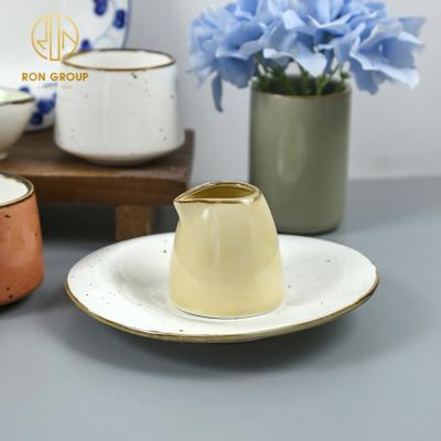 China Wholesale Customized Viable Western Style Colorful Porcelain Logo Milk Container Cooking Ceramic Milk Pot With Gold Line for sale