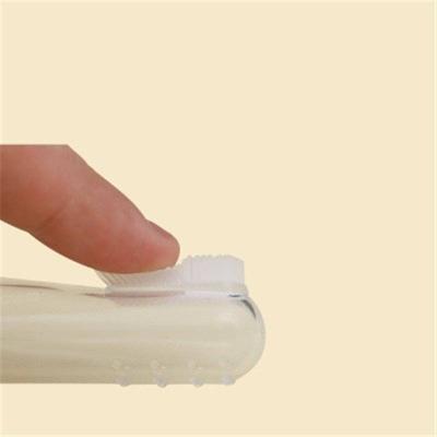 China Reusable Baby Finger Toothbrush With Box Silicon Toothbrush Kids Cleaning Teeth Clear Soft Silicone Infant Toothbrush V025-1 for sale