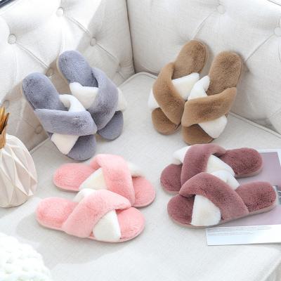 China Factory Trend Fashion Plush Ladies Slippers Beautiful Plush Ladies Slippers Winter High Quality Fur Warm Ladies Slippers V017 for sale