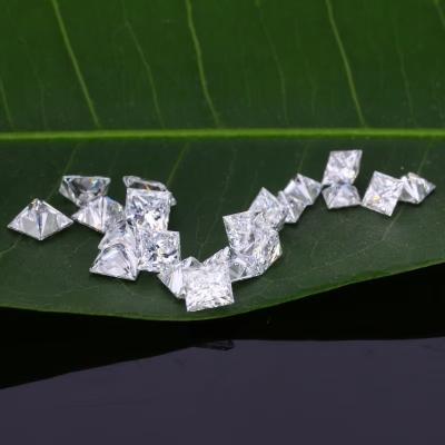 Chine Princess Cut 1.4*1.4-4*4mm Melee HPHT DEF VS Square Lab Created Diamonds Moissanite à vendre