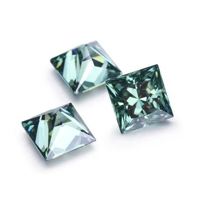 Cina Princess Cut 5.5x5.5mm 1 carato Moissanite VVS Colori Quadrato Brillante Diamante Libero in vendita