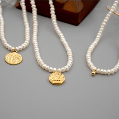 China 2022 TRENDY New Fashion Freshwater Pearl Beaded Necklace Coin Clavicle Chain Pendant Necklaces for sale