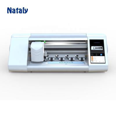 China PC/Notebook Hydrogel TPU Film Cutting Machine With Touch Screen Smart Screen Protector Cutter Plotter Machine for sale