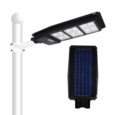 China ROAD Waterproof Solar Led Street Light Remote Control IP65 Infrared Light All In One LED Solar Street Light for sale