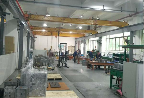 Verified China supplier - Qunxingwang Mould Technology Co.,Ltd