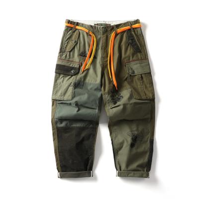 China 2021 Custom Anti-wrinkle graffiti hiking sweat pantsPrint Multi-pocket cargo pants man straight-leg khaki and green casual loose pants for sale