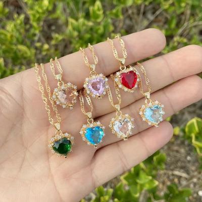 China Anti-allergy Fashion Jewelry Charm Full Diamond Zircon Love Pendant Necklace For Women Clavicle Chain Heart Gifts for sale