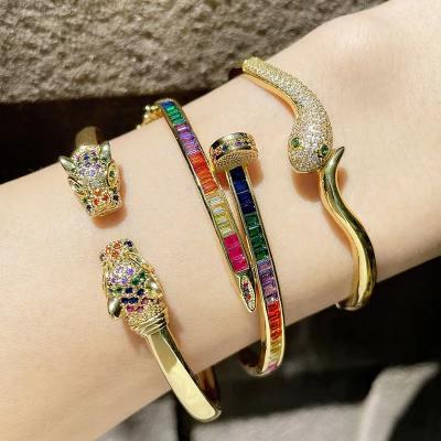 China Fast delivery personality inlaid with colorful zircon bracelet women exaggerated snake leopard head bracelets open bracelets for sale