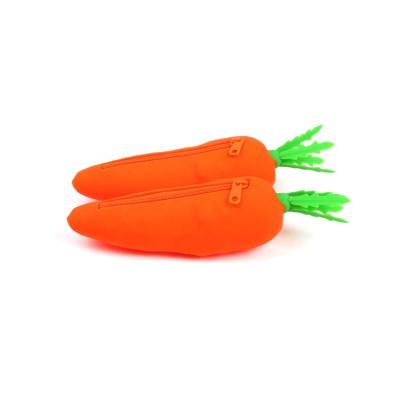 China Cute Kawaii Carrot Shape Cartoon Pencil Bag Washable Silicone Zipper DIY Pen Coin Bag Purse New for sale