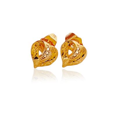 China Latest Fashion TRENDY Design Women's Diamond Earrings With Vintage 24K Gold Plated Clover Stud Earrings for sale