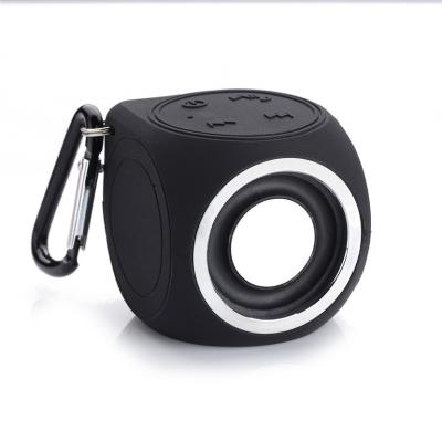 China Handsfree Battery Operated Bluetooth Speakers , Wireless Dice Bluetooth Speaker for sale