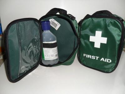 China 3-pack portable hipbag first aid kit strong Polyester Fabric Bag in blue for sale