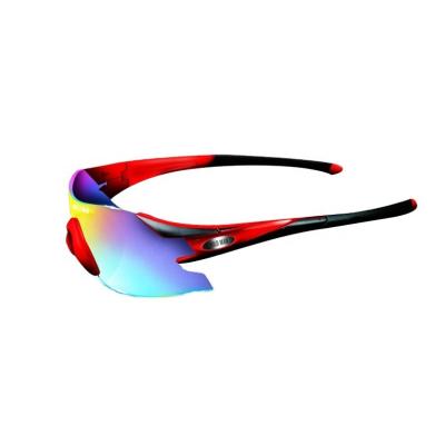 China Outdor Activicts Man R9 Wild Hot Sale Outdo Cycling Glasses Uv400 Cycling Polarized Mens Womens Tr90 Sports Sunglasses for sale