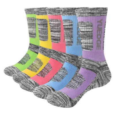 China Breathable Manufacturers Selling Thick Cushion Crew Women Socks for sale