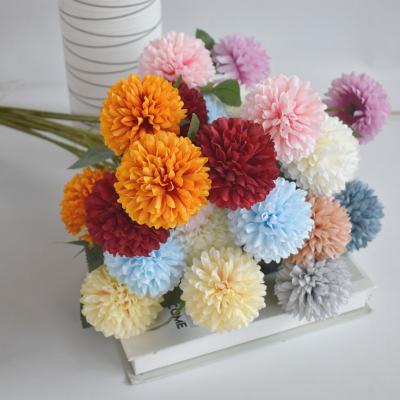 China NEW MODERN STYLE 3 Heads Chrysanthemum Ball Centerpiece Flower for Wedding, Home Decor, Party, Events, Baby Shower for sale