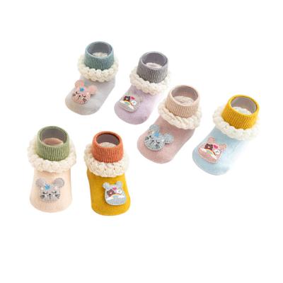 China Combed cotton socks baby socks autumn and winter new thick baby socks cartoon accessories baby floor socks stick terry non-slip newborn socks for sale