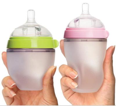 China BPA Free 250ml Baby Silicone Straw Water Drink Bottles For Baby Milk Feeder Set Newborn Baby Feeding Bottle for sale