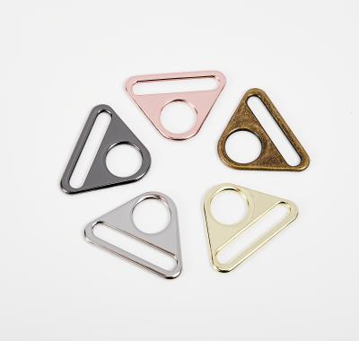 China High Quality Hot Selling Adjustable Zinc Alloy Handbag Triangle Buckle Shape Metal Buckle for sale