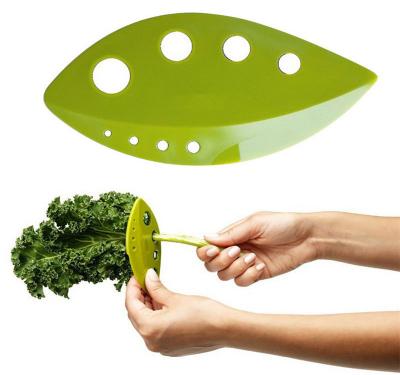 China Plastic Kitchen Instruments Rosemary Thyme Cabbage Leaf Stripper Kale Cardoon Viable Vegetables Collard Greens Herb Stripper Looseleaf for sale