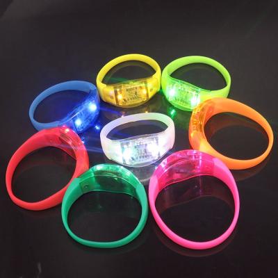 China New LED Flashing Voice Control Wristband Silicone LED Wristband Wristband Party Supplies Of Gift for sale