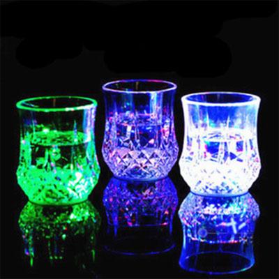 China Bar Nightclub Bar Instant Light Cup LED Multicolor Glowing Beer Mug for sale