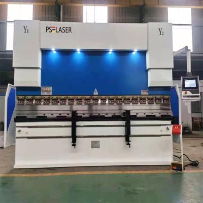 China Building Material Stores Hydraulic CNC Synchronized Press Brake 130Tx3100 Press Brake With DA53T +2 CNC Controller 4+1 (Y1 Y2 X R V Z1 Z2) for sale