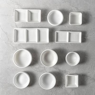 China Wholesale Viable White Color 3 Compartment Porcelain Condiment Dish Round Ceramic Two Square Lattice Saucer For Restaurant for sale