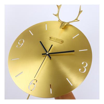 China Custom Classic Home Decor Modern Antique Brass Wall Clock Elegant Gold Style Clock for sale