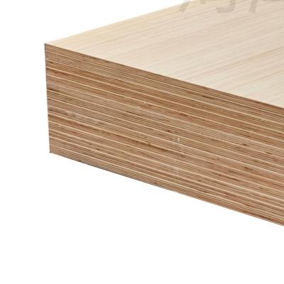 China Modern Ply Board A Grade Basswood Plywood 3mm Used For Engraved Cutting Board for sale