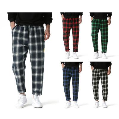 China Wholesale Hops Trendy Style Men's Loose Streetwear Anti-wrinkle Sweatpants Fashion Casual Men's Plaid Pants Long for sale