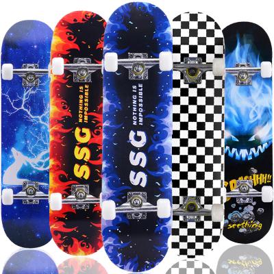 China Northeast 79*20*13.5cm Youth Maple Double-tilt Double-tilt Inclined Skateboard Four-wheel Maple Standard and Tricks Skateboards for sale